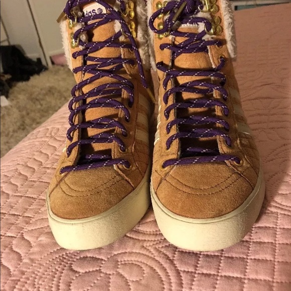 ❌SOLD❌Neo Park Hi Adidas winter shoes 6.5 - Picture 2 of 4